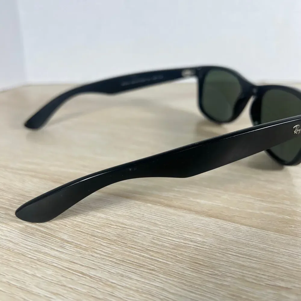 Ray-Ban RB2132 New Wayfarer Sunglasses Polarized Lenses 901 55-18 Black